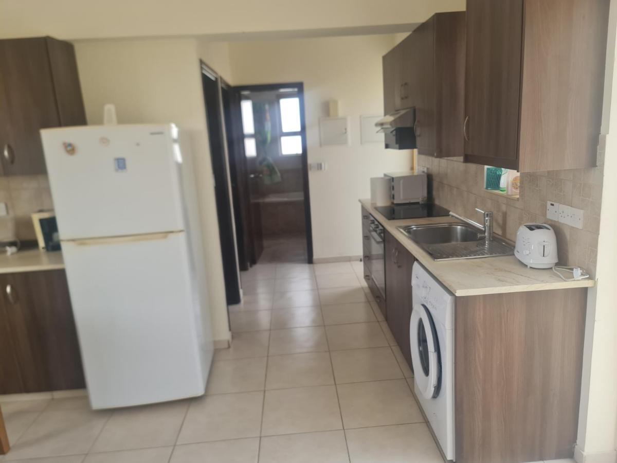 DromolaxiaTop Floor 1 Bdrm Aprtrmntアパートメント エクステリア 写真